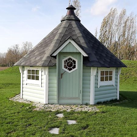 'Op De Borgt' Met Finse Grill Kota Villa Wellen Bagian luar foto