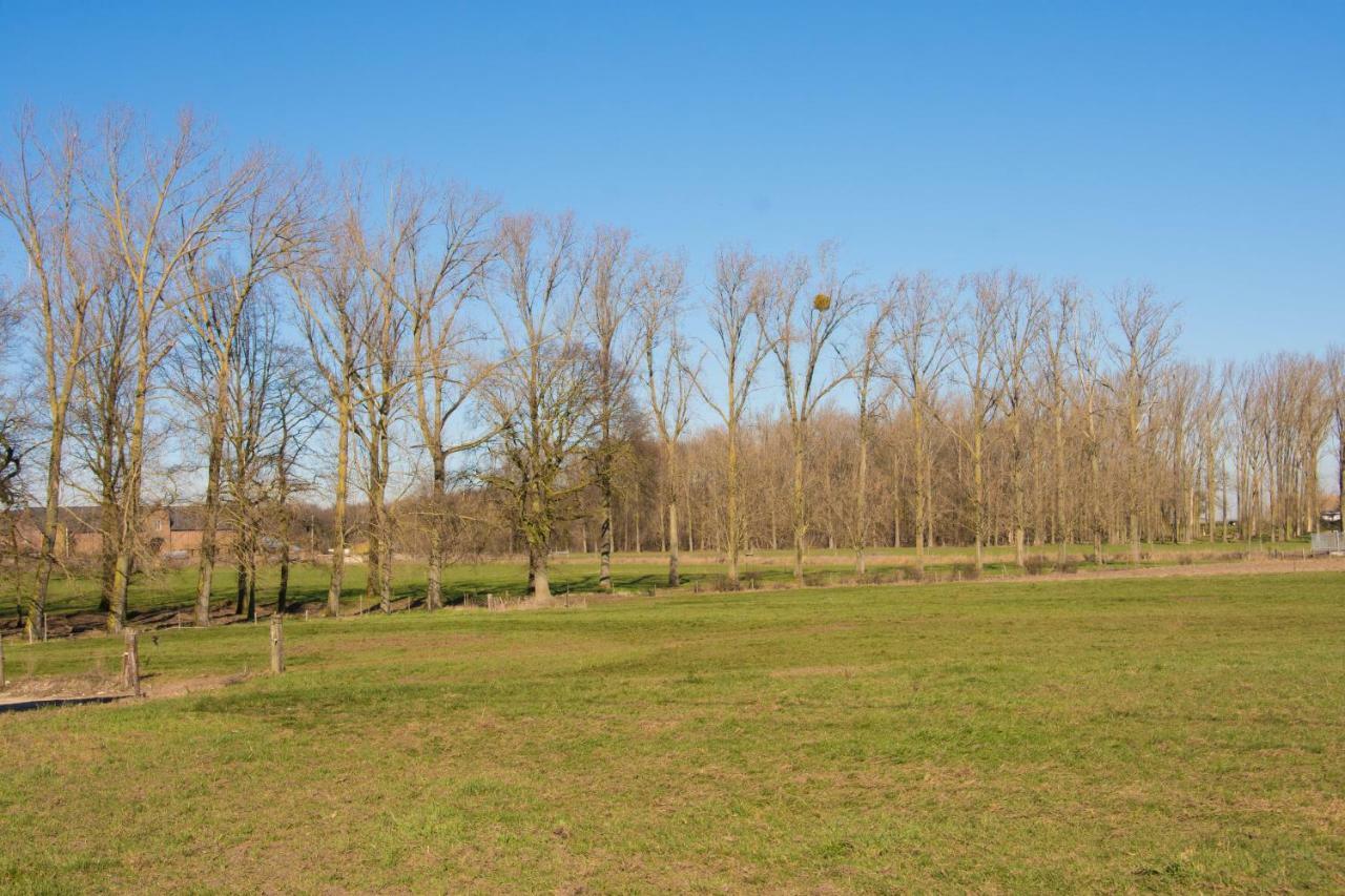 'Op De Borgt' Met Finse Grill Kota Villa Wellen Bagian luar foto